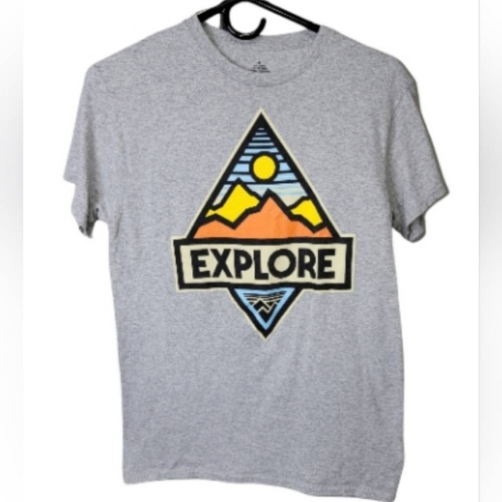 Explore Graphic Print gray T Shirt Size S Short sleeves Cotton blend *